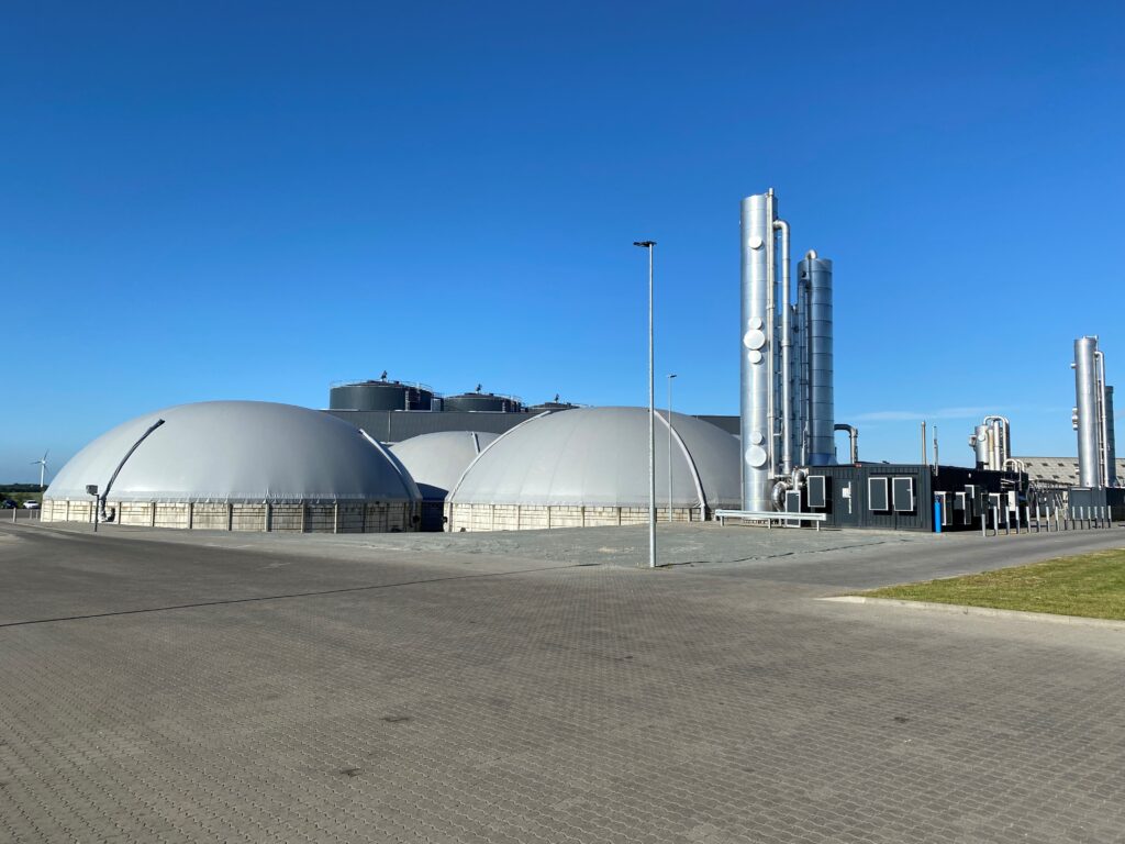 Grønt samarbejde: Danish Agro træder ind i landmandsejet biogasanlæg