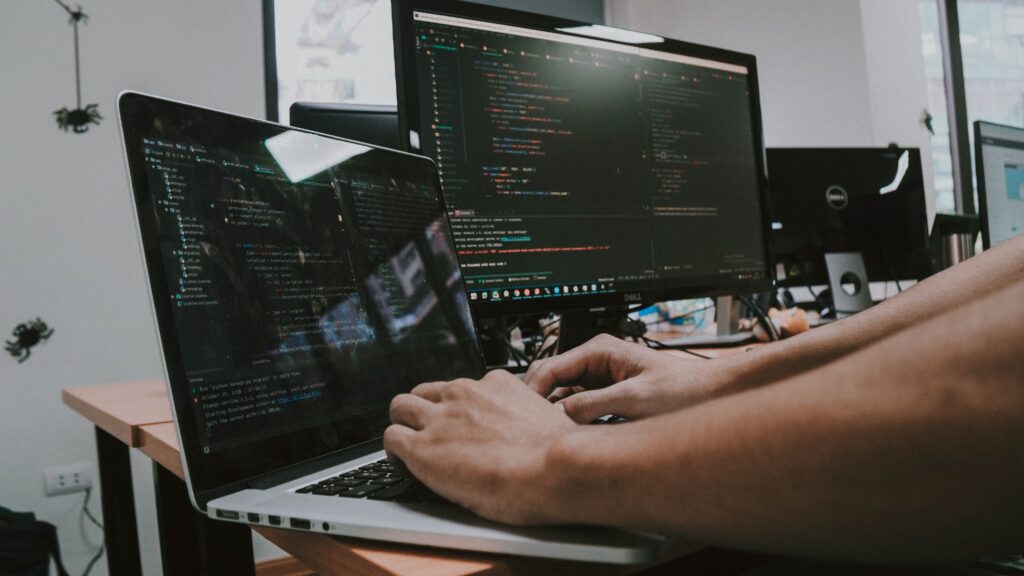 Cybersikkerhedsekspert: Derfor er vores kritiske infrastruktur i fare for hackerangreb